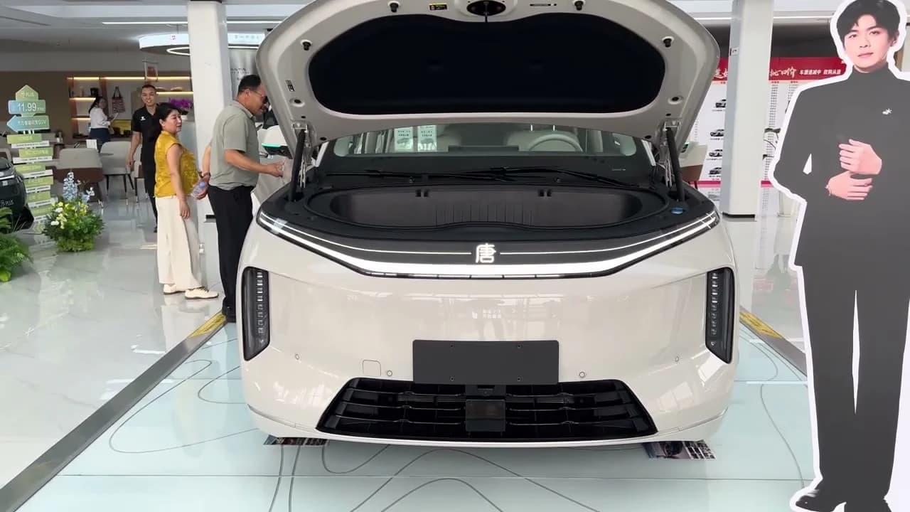 BYD Great Tang: A 950 km, 7-Seat Electric Flagship With 9-Minute Charging From ~$35,500 - View 3