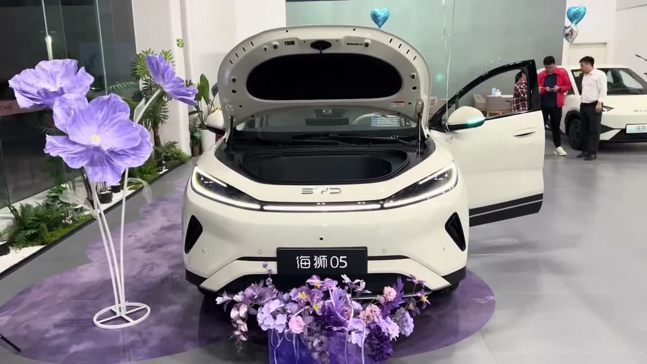 2026 BYD Sealion 05 EV: Compact Electric SUV With 630 km Range From $17,600 - View 3