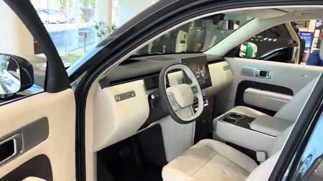 2026 Xiaomi SkyNomad N70: Dealer Walkaround Reveals 1,461 km EREV SUV From $38,700 - View 3