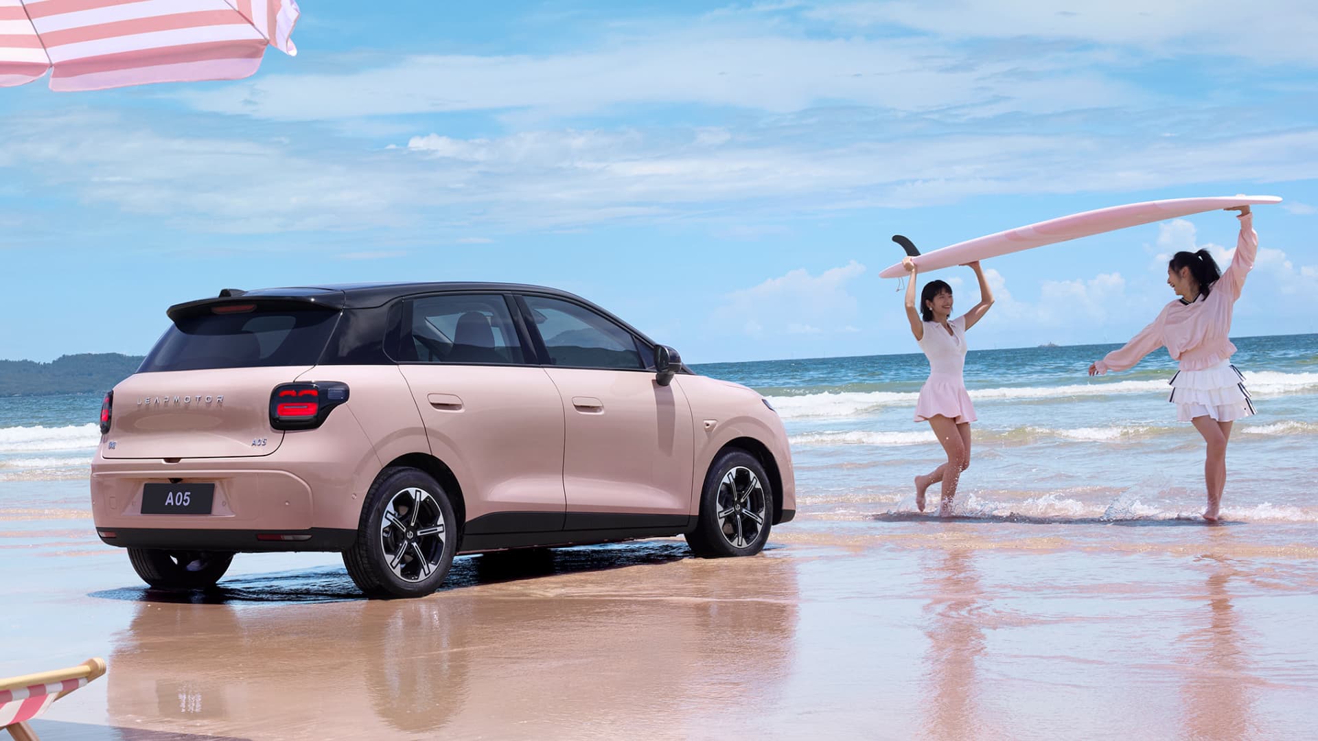 2026 Leapmotor A05 (B03): Compact Hatchback Claims Up to 510 km Range - View 3