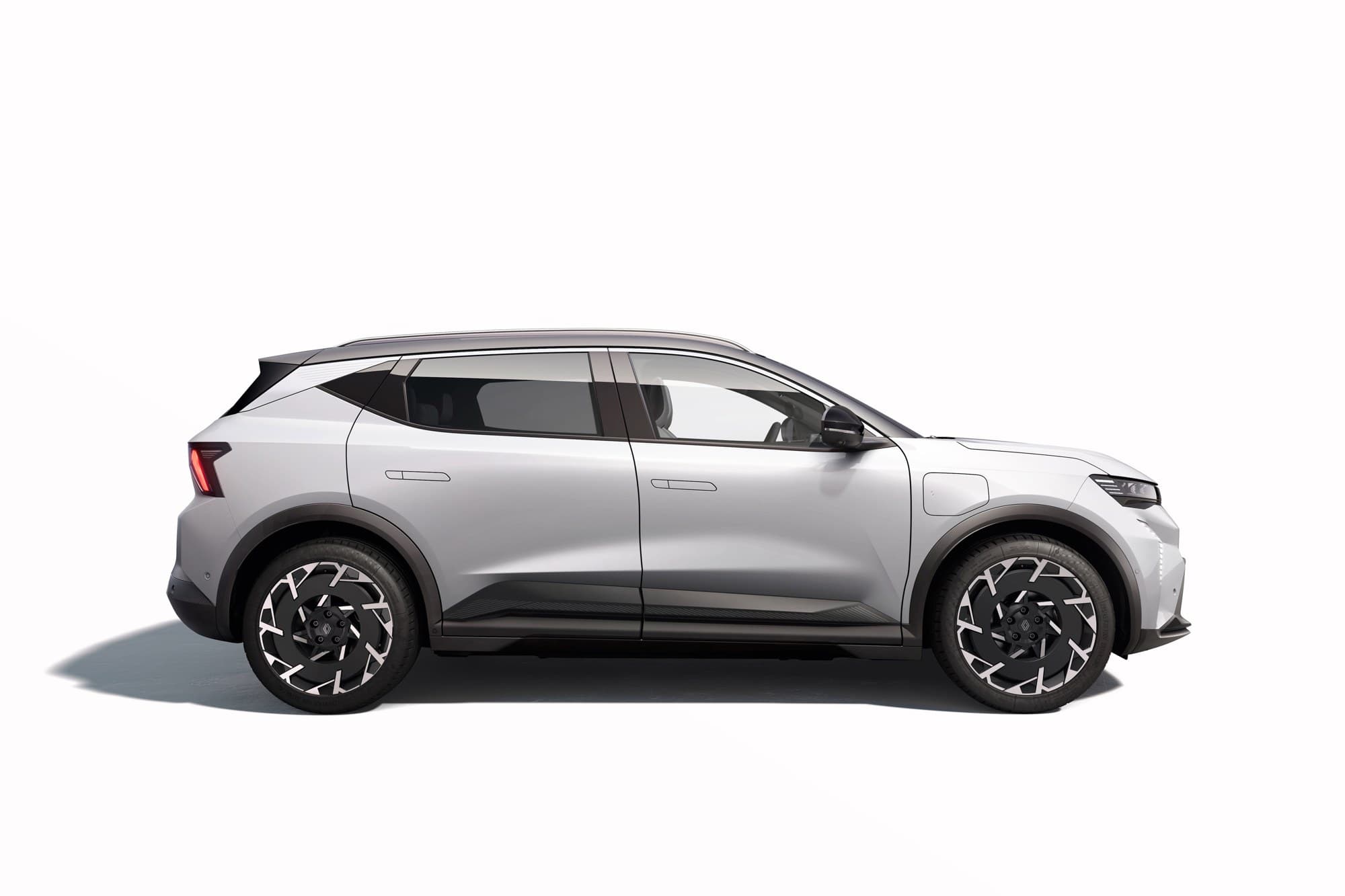 2027 Renault Scenic E-Tech Electric: Up to 642 km Range, 28-Min Charging - View 3