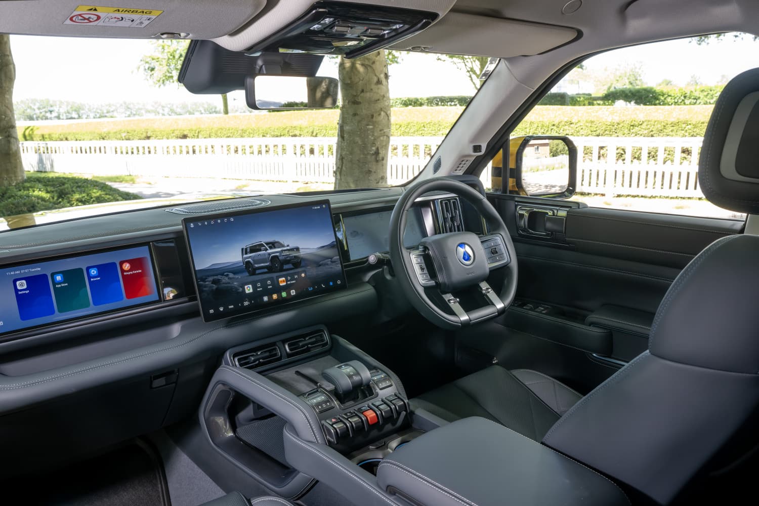 2026 Denza BAO 5: 536-HP Off-Roader Storms Into Europe From $93,200 - View 3