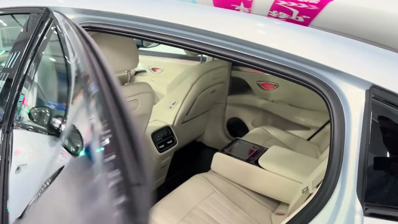 2026 BYD Seal 08 EV: Flagship Electric Sedan With Up To 905 km Range And 5-Minute Charging