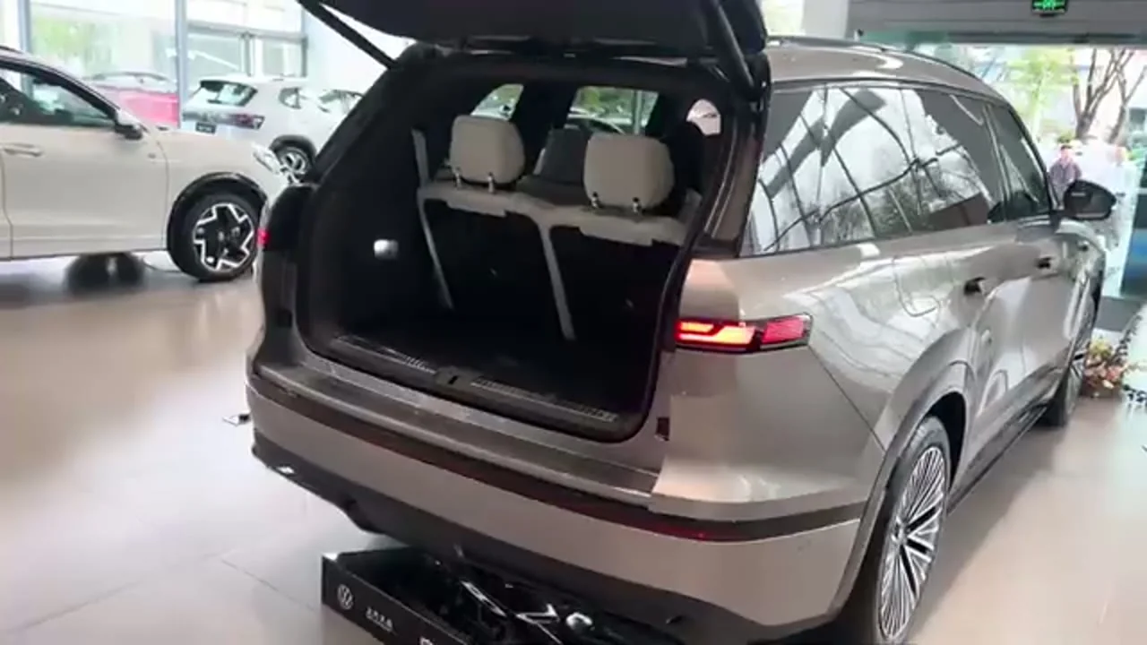 2026 VW ID. ERA 9X 6-Seater EREV: 2,326 Units Sold In Five Days, Launch Price Drops To $45,315