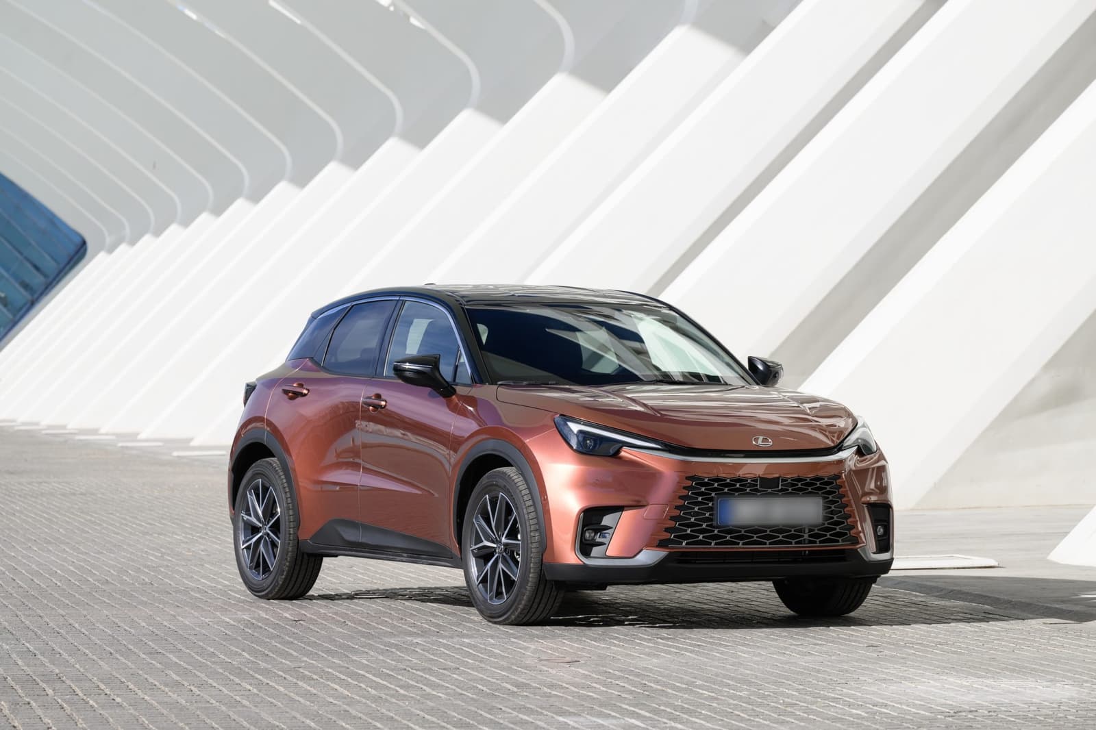 2026 Lexus LBX Hybrid: 136 PS, 4.4-4.7 l/100 km WLTP, From NIS 205,990